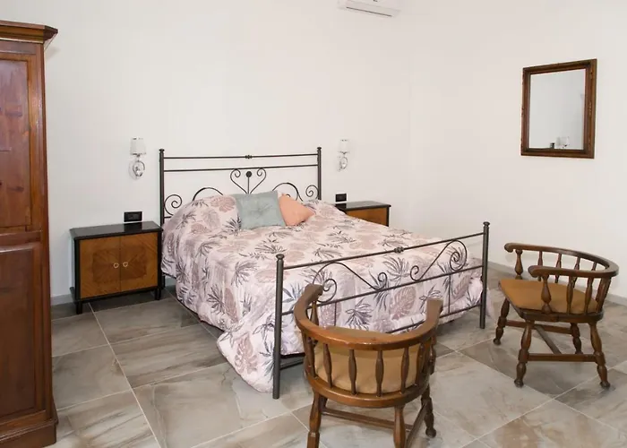 Mararetusa Tourist Appartament For Rent Breve - Ortigia Island Siracusa